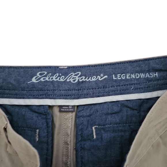 Eddie Bauer Khaki Chinos. - Picture 4 of 5